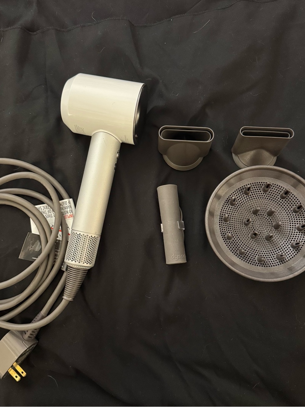 Dyson Hairdryer and Attachments
